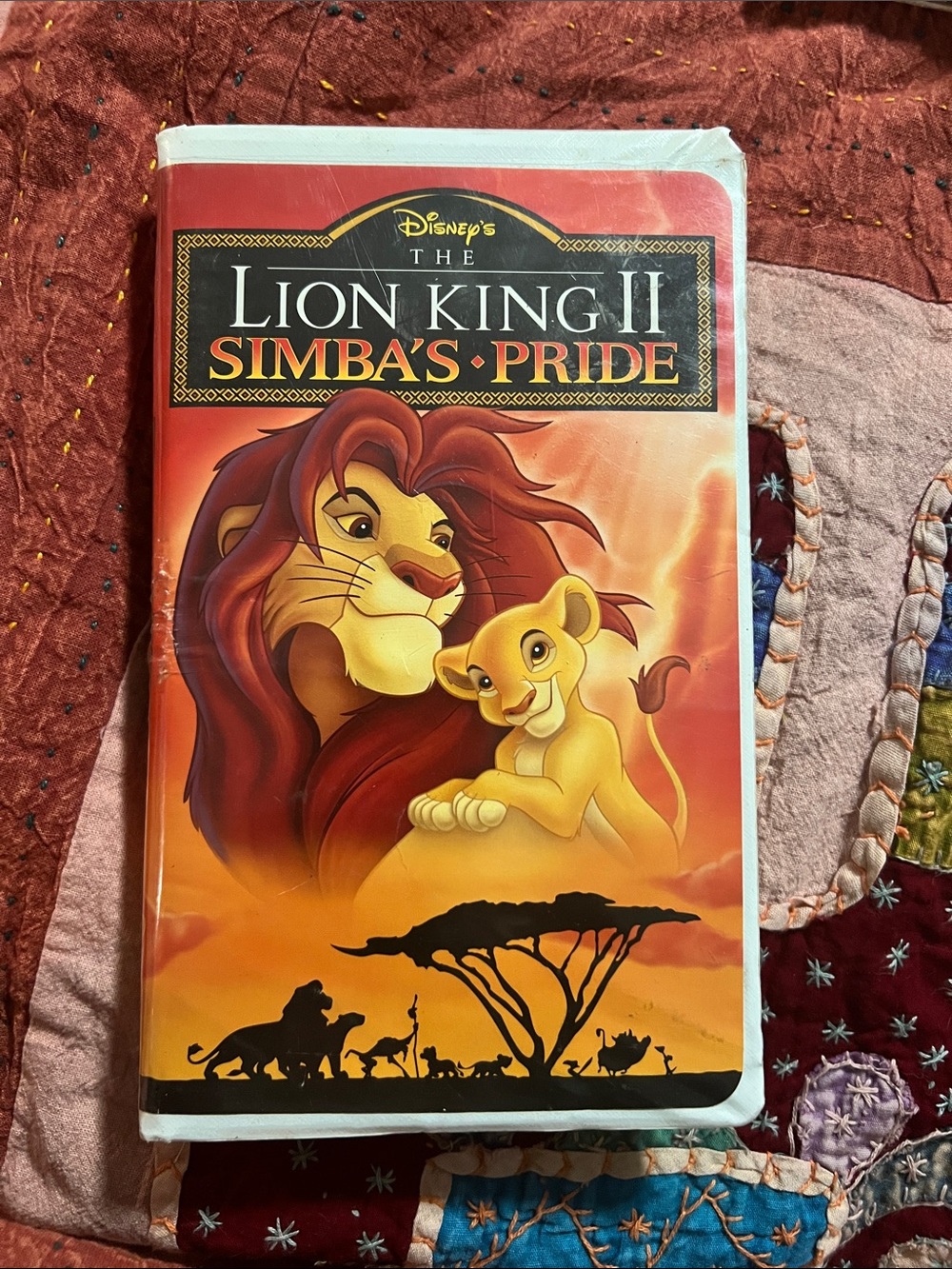 Disney’s The Lion King II: Simba's Pride [VHS]